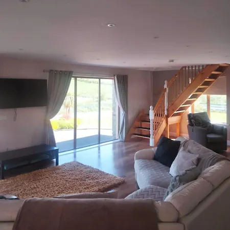 度假居 Is It - Along The Coast *