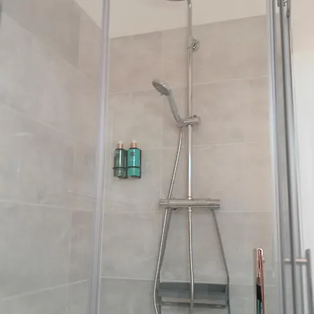 度假居 Is It - Along The Coast *