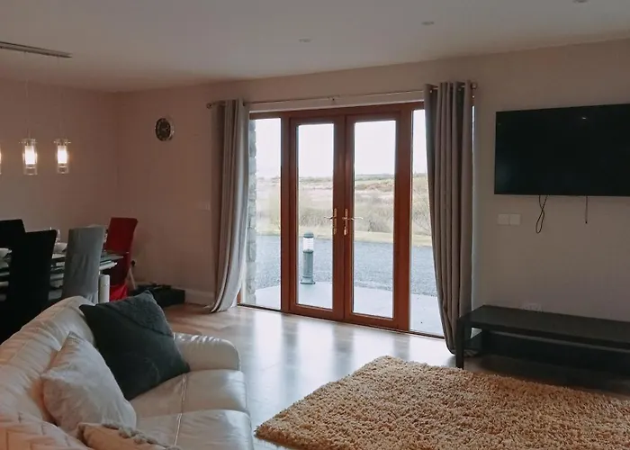 Is It - Along The Coast * Foghill